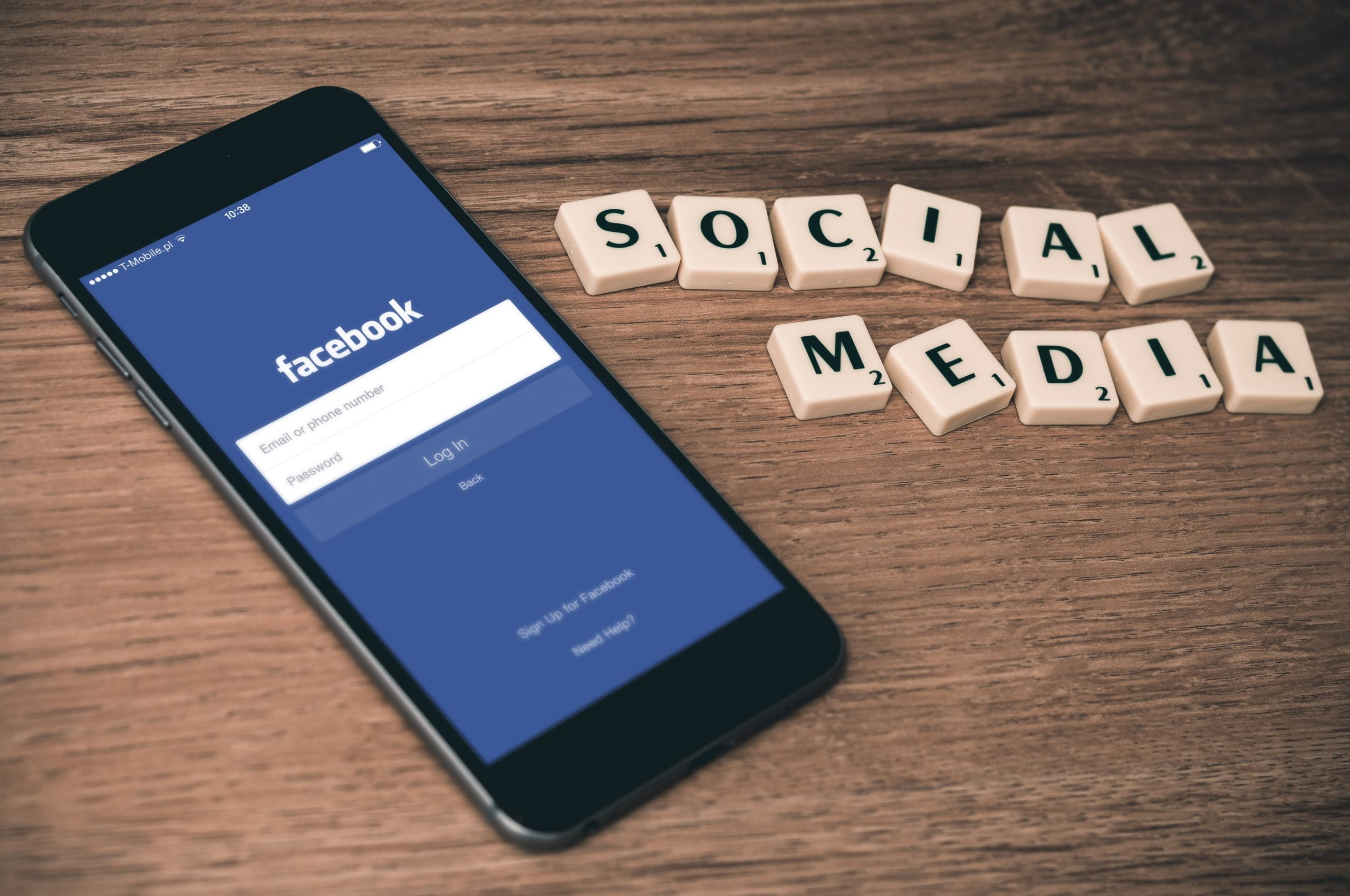 Social Media Posting Colorado Springs